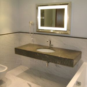 PIANO BAGNO IN REPEN e GIADA WHITE