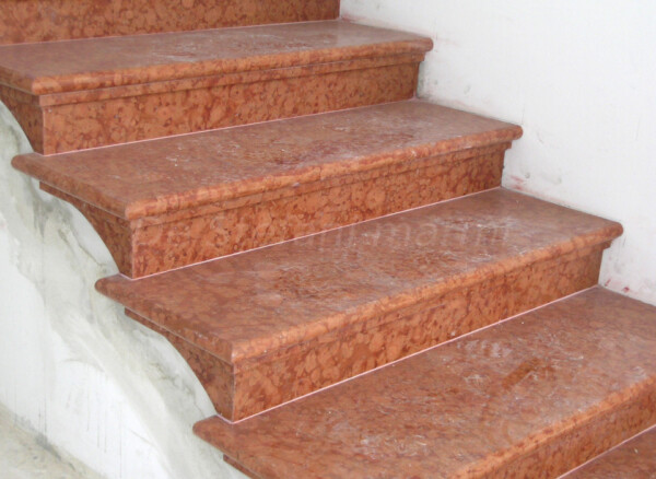 SCALA IN MARMO ROSSO ASIAGO - immagine 4