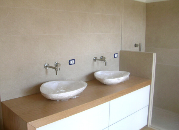 Rivestimento bagno IN PIETRA MALAGA - immagine 2