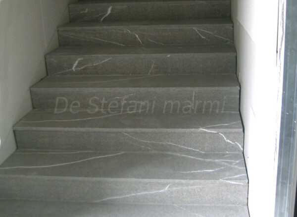 SCALA IN PIETRA PIASENTINA FIAMM. E SPAZZ. - immagine 2