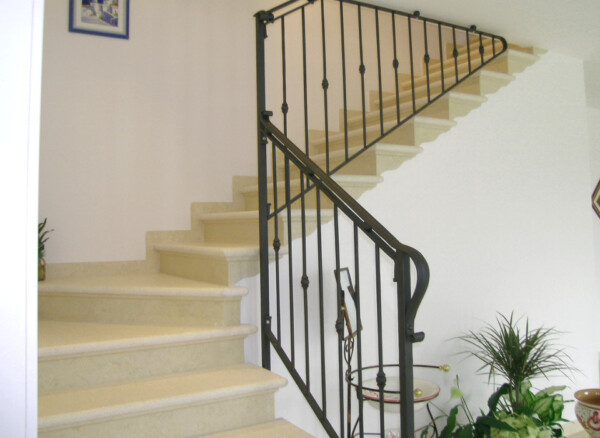 SCALA IN MARMO SILVIA ORO CHIARO - immagine 2