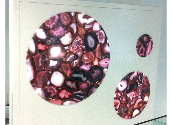 SCALA IN MARMO BIANCONE E INSERTI NATURAL AGATE - immagine 6